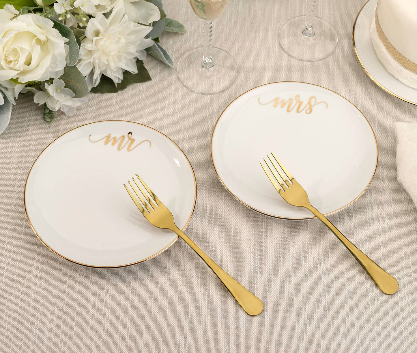 Mr and Mrs Cake Plates w/Forks