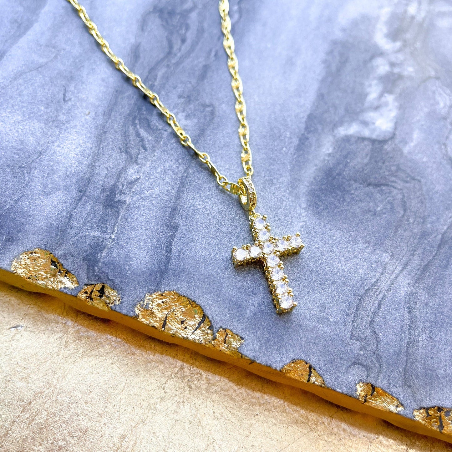 O’Lolly Necklace w/CZ Chunky Cross Pendant