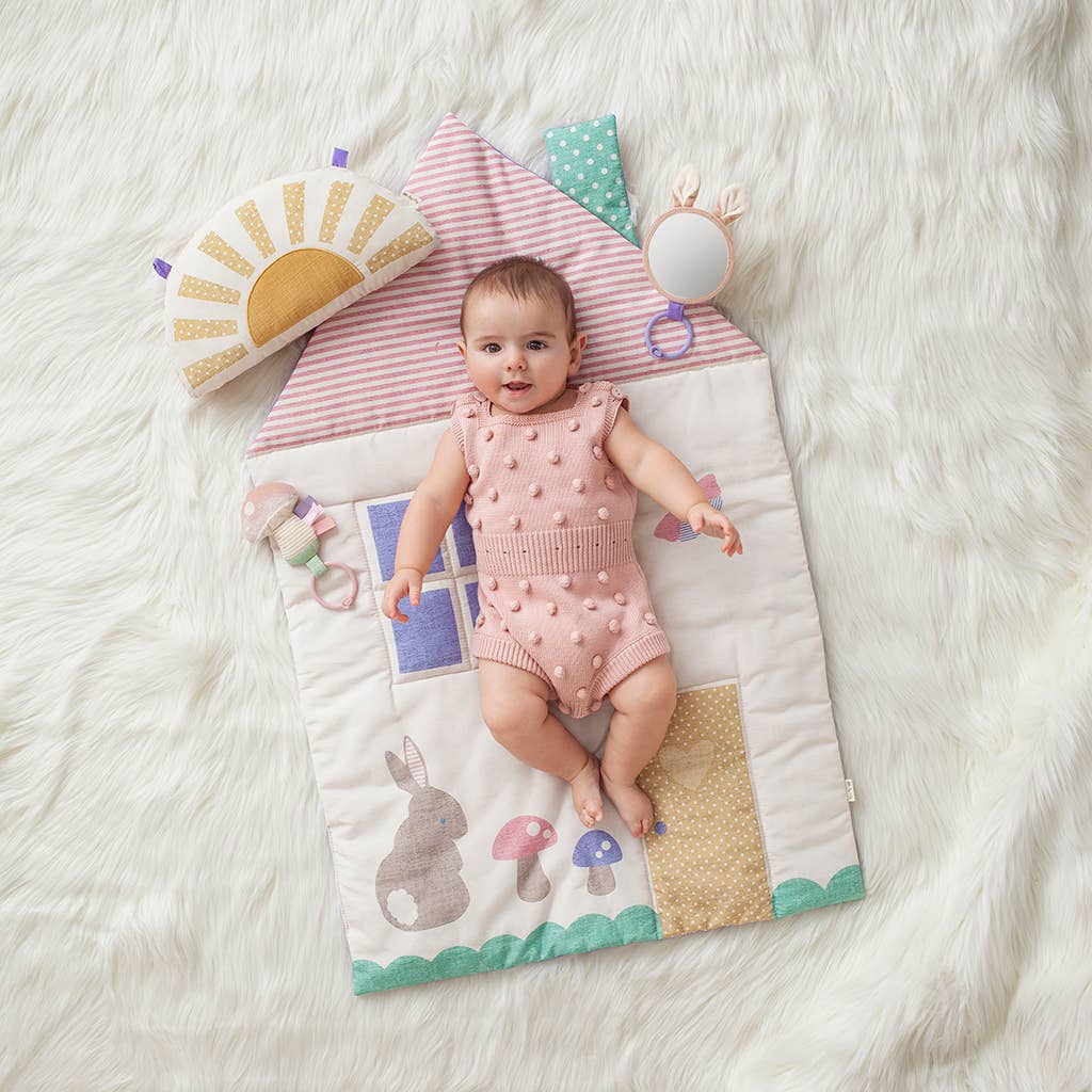 Itzy Ritzy Bitzy Bespoke Ritzy Tummy Time™ Cottage Play Mat